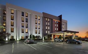 Hampton Inn Louisville Northeast